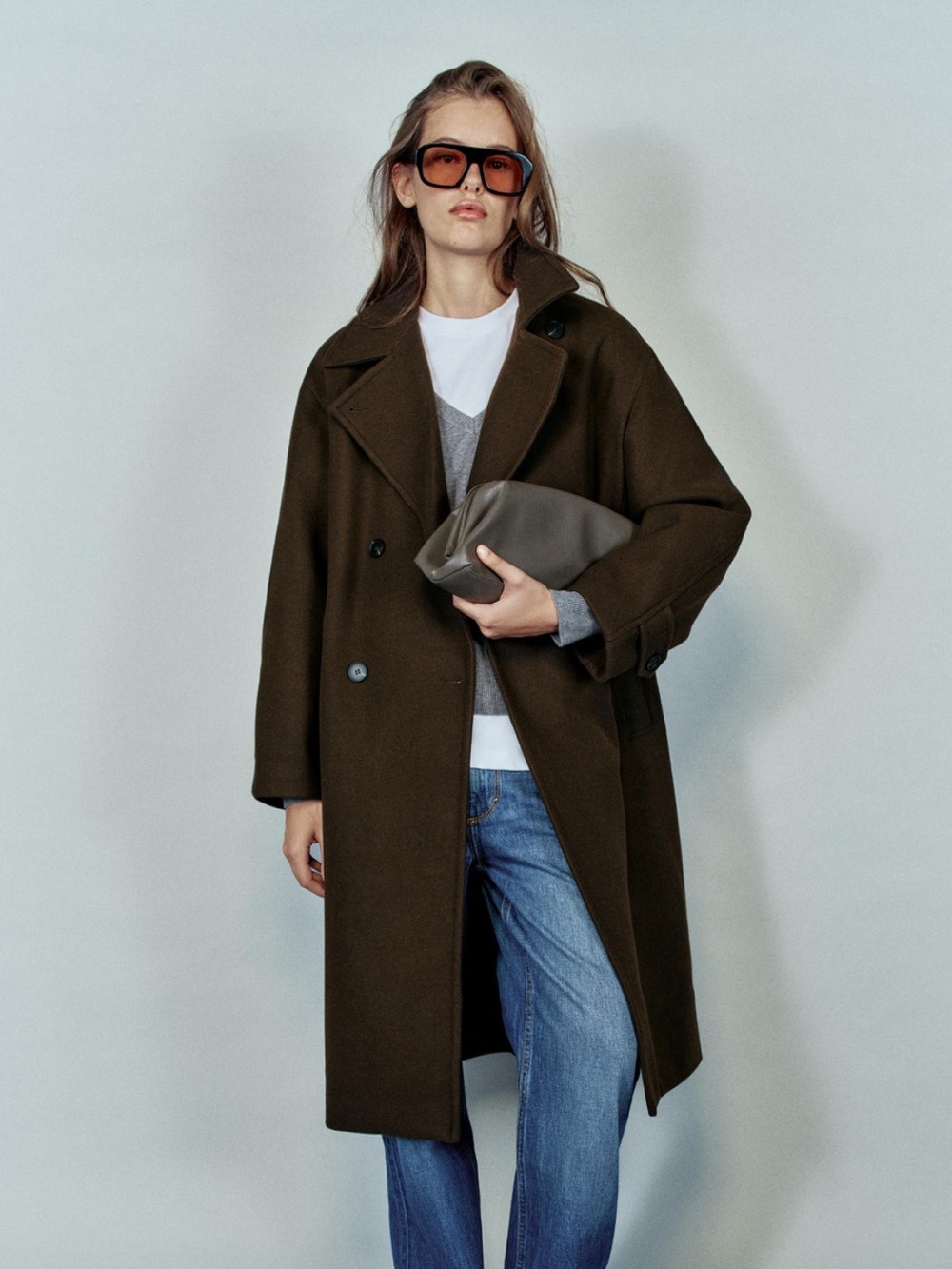 Classic Brown Wool-Blend Overcoat - Women